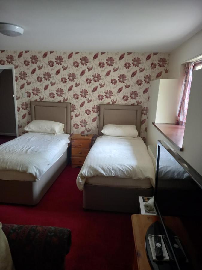 The Castle Inn Ebbw Vale Dış mekan fotoğraf