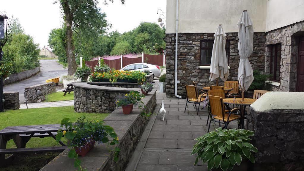 The Castle Inn Ebbw Vale Dış mekan fotoğraf